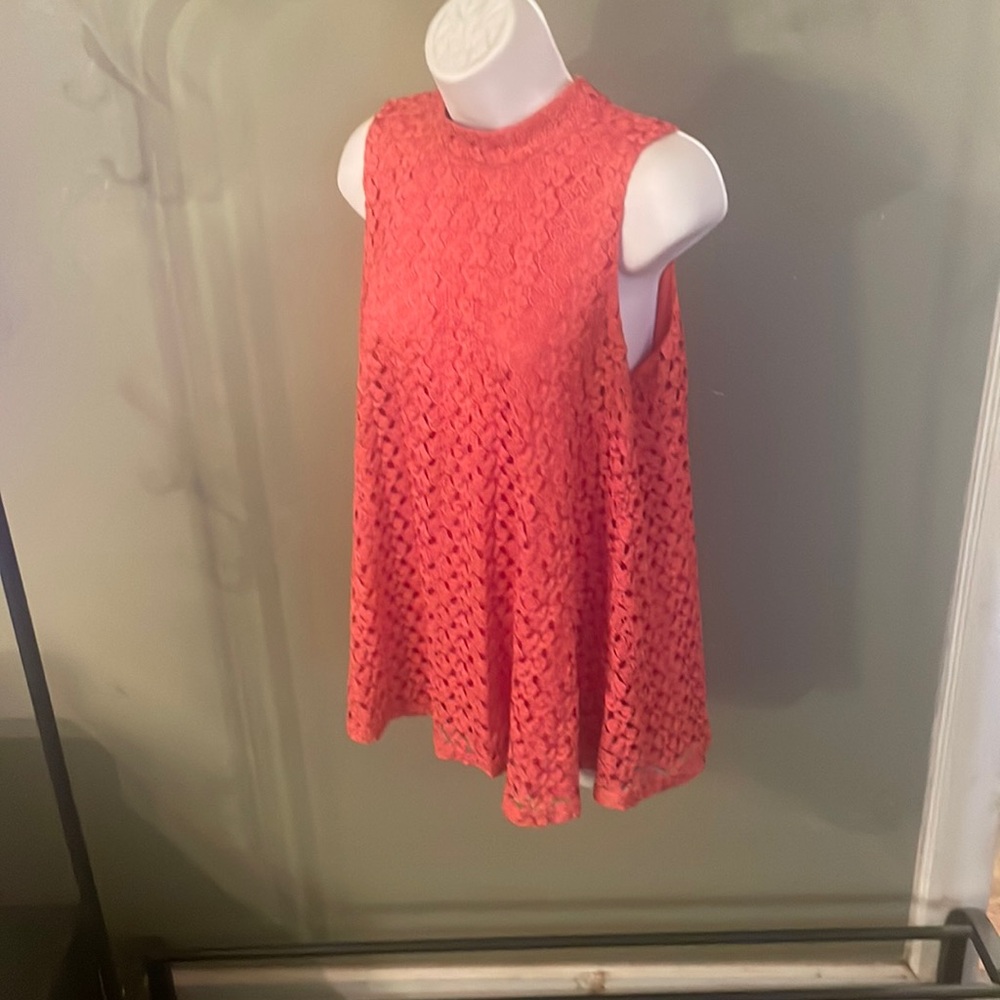 Coral crochet top